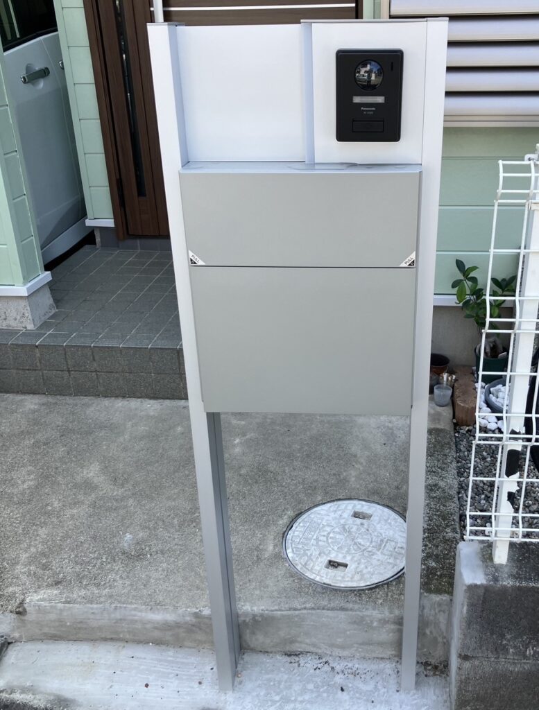 茅ケ崎市K様邸リノベーション機能門柱設置後画像