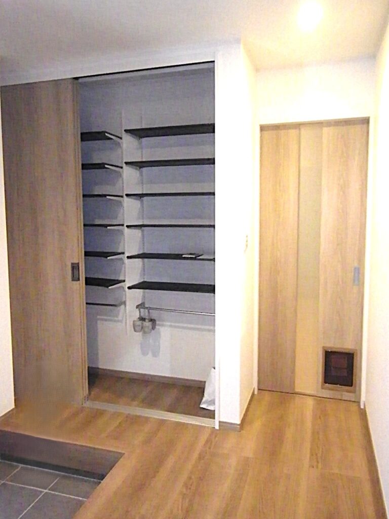 藤沢市N様邸リノベーション収納スペースSIC増設画像