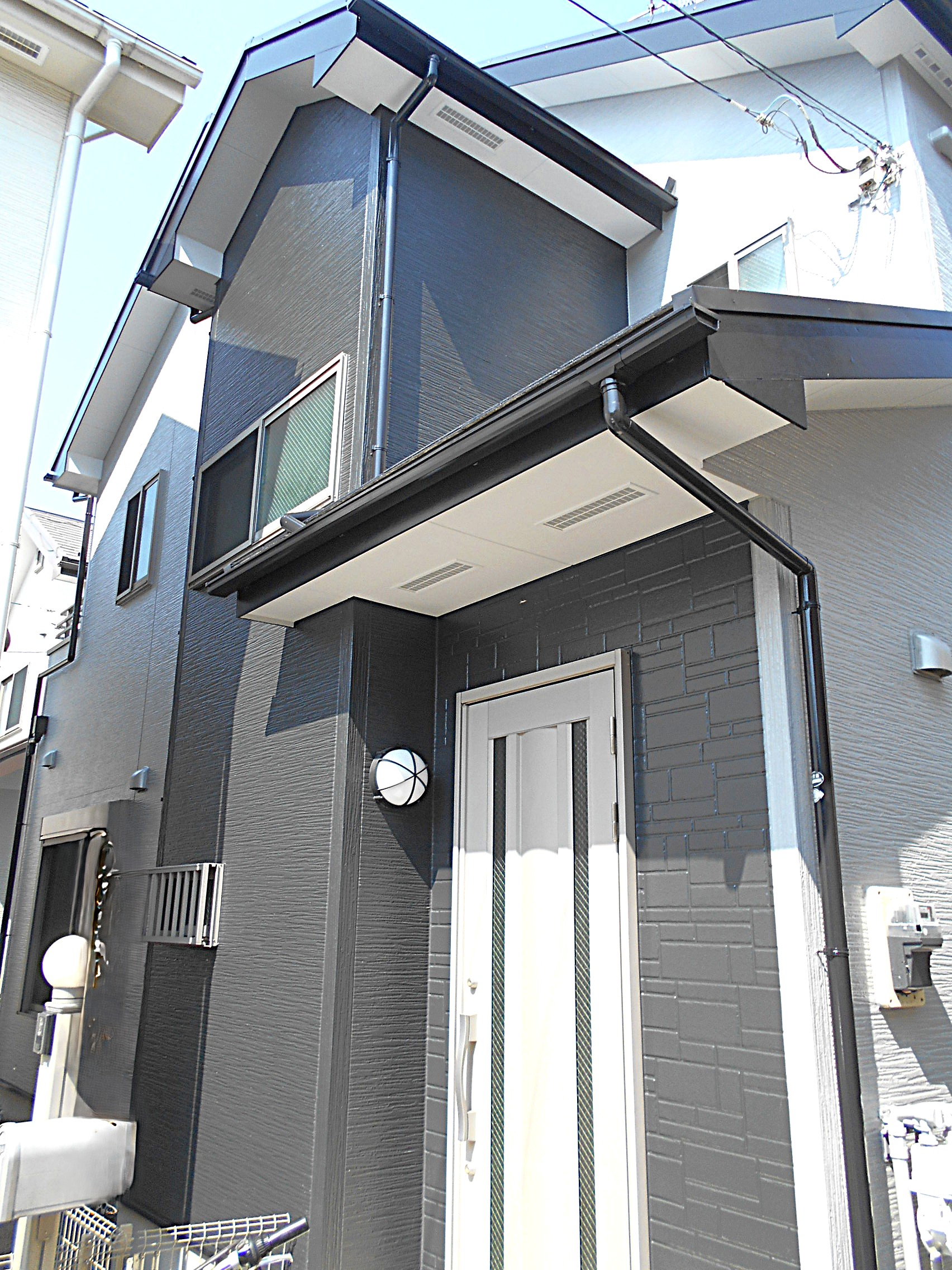 海老名市Y様邸外壁屋根塗装リフォーム後画像