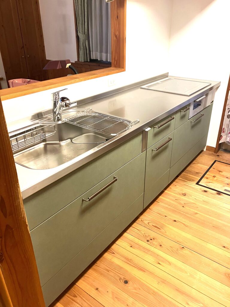 藤沢市M様邸キッチン下台交換工事アフター画像